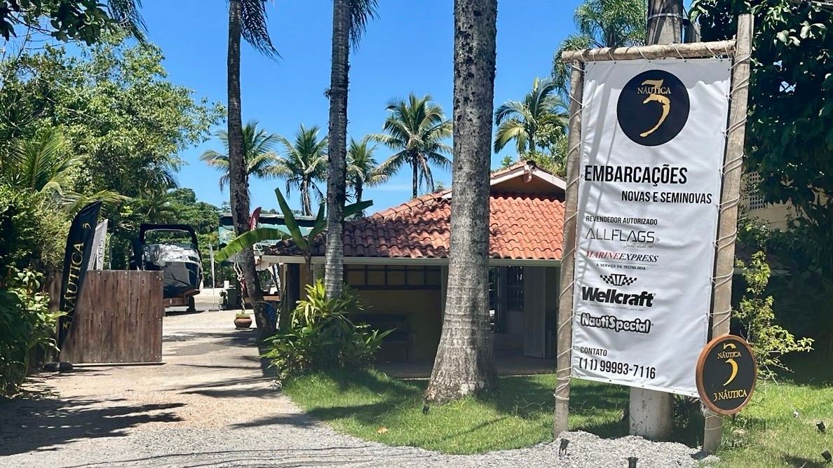 "Compra e Venda de embarcações no Litoral Norte de São Paulo , na Barra do Una"